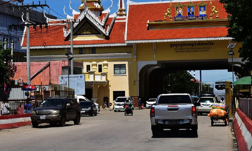 Du lịch Thái Lan - Campuchia sụt giảm khi biên giới siết chặt