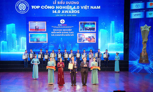 EVNHCMC nhận giải Top Công nghiệp 4.0 Việt Nam