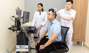 Đau nửa đầu kèm tê tay trái có phải đột quỵ?