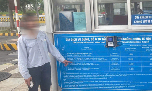Taiwanese tourist overcharged for taxi ride from Noi Bai airport