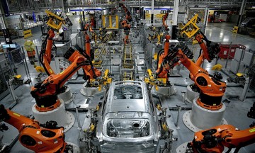 Vốn đầu tư nước ngoài vào Mỹ thấp nhất 3 năm