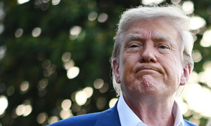 Ông Trump: Thay đổi chính quyền ở Iran sẽ gây ra hỗn loạn