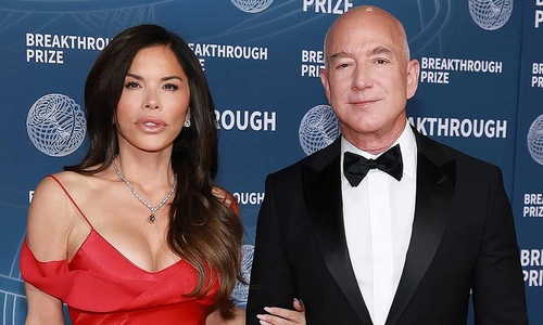 Thiệp cưới của tỷ phú Jeff Bezos