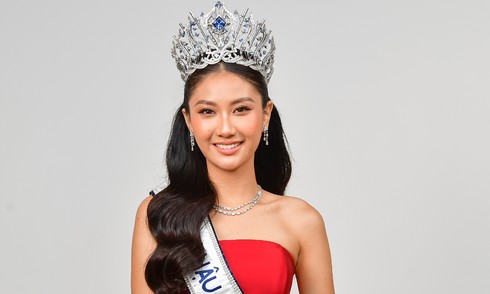 Hoa hậu Phương Linh: 'Nắm bắt công nghệ thì không sợ bị đào thải'