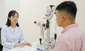 Vì sao chưa già đã viễn thị?
