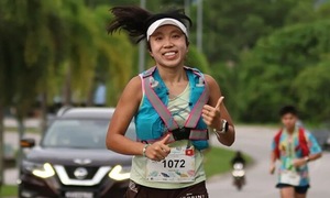 Runner nữ chạy 100 km nhanh hơn nhà vô địch của nam