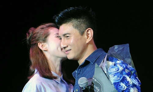 Lưu Thi Thi, Ngô Kỳ Long sánh đôi giữa ồn ào ly hôn