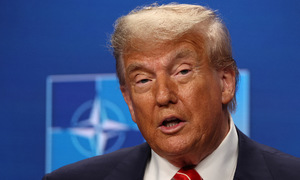 Cách ông Trump dùng mạng xã hội để dập lửa xung đột Israel - Iran