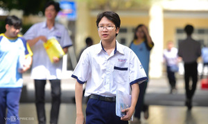 Thí sinh than đề Tiếng Anh khó, giáo viên 'toát mồ hôi'