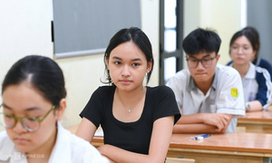 Đề môn Hóa thi tốt nghiệp THPT 2025