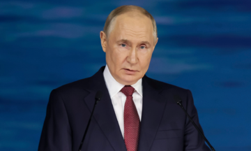 Ông Putin: Đề xuất hòa bình của Nga và Ukraine 'hoàn toàn trái ngược'