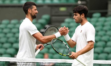 Djokovic: 'Trình độ của Alcaraz và Sinner quá cao'