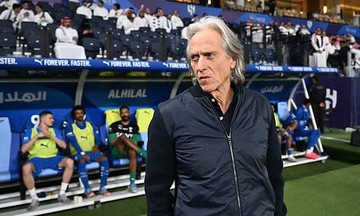 Ronaldo đồng ý cho Al Nassr bổ nhiệm HLV Jorge Jesus