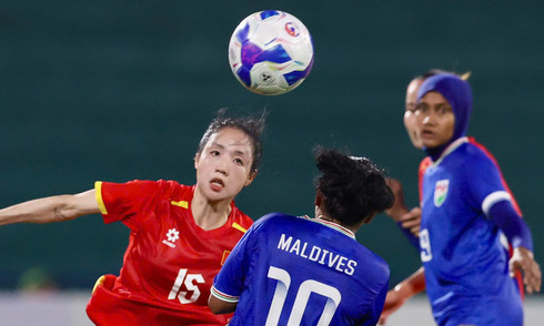 Coach Mai Duc Chung criticizes players despite 7-0 victory
