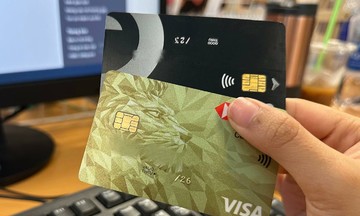 Tôi có phải trả tiền khi thẻ visa bị kẻ trộm sử dụng?