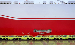 China's car imports decline sharply