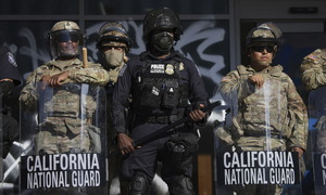 Chính quyền Trump kiện Los Angeles
