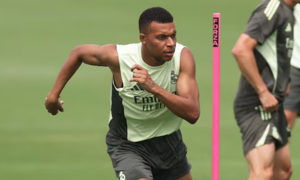 Mbappe tái xuất trước Juventus