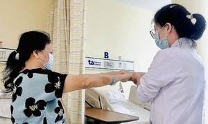 Dùng thuốc tiêu sợi huyết trong 'giờ vàng' cứu người đột quỵ