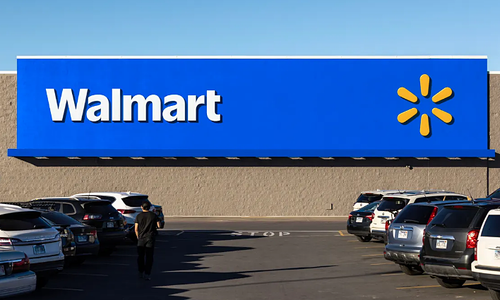 Walmart tối ưu hóa giao nhận với mô hình cửa hàng không đón khách