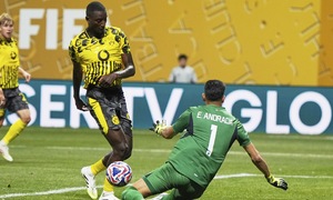 Dortmund 2-1 Monterey
