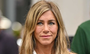 Jennifer Aniston đóng phim chuyển thể 'I'm Glad My Mom Died'