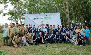 Vietcap tặng 6.000 cây xanh tại rừng phòng hộ Dầu Tiếng