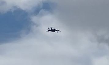 Su-34 Nga hỏng càng, phi công phải bỏ máy bay