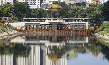 Đập dâng đầu tiên trên sông Tô Lịch thành hình