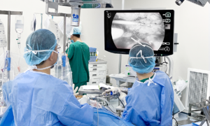 Tắc mạch máu tay do nghiện thuốc lá