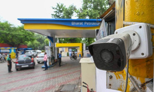 Cameras automatically detect expired vehicles in Delhi