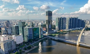 Kinh tế TP HCM trước sáp nhập tăng 7,82% nửa đầu năm