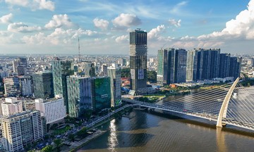 Kinh tế TP HCM trước sáp nhập tăng 7,82% nửa đầu năm