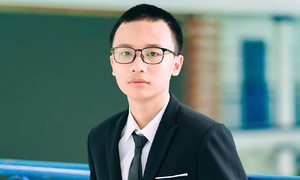 Thủ khoa chuyên Toán của Hà Nội đạt ba điểm 10
