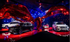 Mercedes-Benz trưng bày 9 mẫu xe sang gần 100 tỷ ở triển lãm
