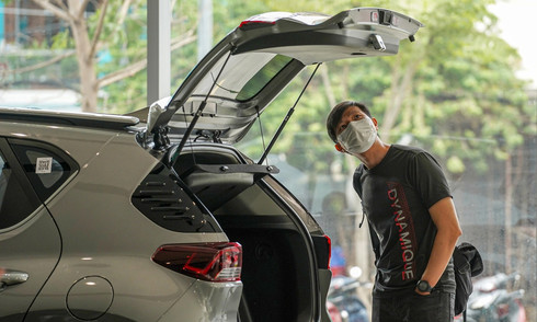 Registration fees adjusted for nearly 450 cars and motorcycles