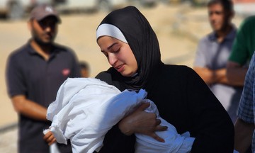 Người Gaza đối mặt tử thần để có thức ăn