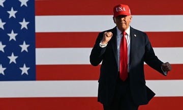 Cách ông Trump buộc nhóm 'nghị sĩ nổi loạn' ủng hộ Đạo luật To đẹp