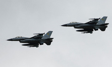 Chiến thuật phòng thủ khiến phi công F-16 Ukraine mạo hiểm tính mạng