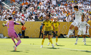 Real hạ Dortmund, vào bán kết FIFA Club World Cup