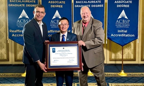 Chương trình MBA trường Đại học FPT đạt kiểm định quốc tế ACBSP