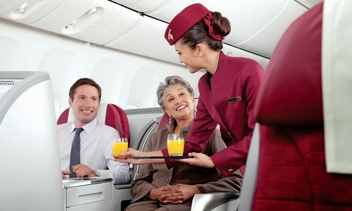 Yêu cầu tuyển tiếp viên hàng không 80 năm trước gây sốc