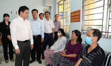 Đồng Tháp yêu cầu nhiều cơ quan làm việc ngày thứ Bảy