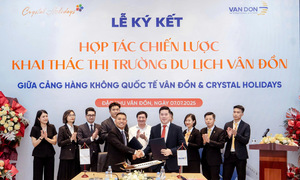 Crystal Holidays hợp tác Cảng hàng không Vân Đồn phát triển du lịch
