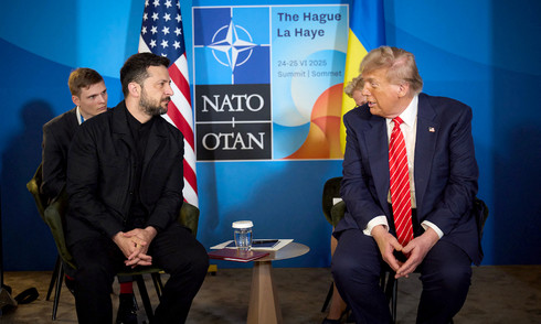Ông Trump: Mỹ sẽ chuyển thêm vũ khí phòng thủ cho Ukraine