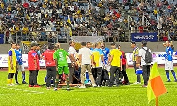 Cựu thủ môn Malaysia đột tử trên sân