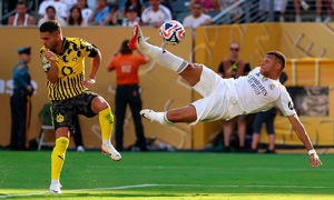 Mbappe rút đơn kiện PSG tội tống tiền