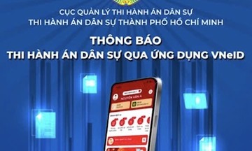 Người dân TP HCM nhận thông báo thi hành án dân sự qua VNeID