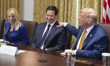 Ông Trump kể chuyện 'gây sức ép' để lấy đồng hồ của Ngoại trưởng Rubio