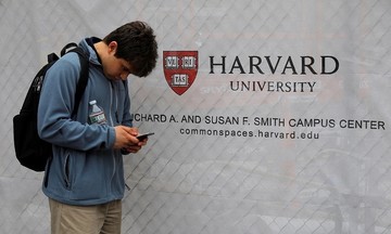 Chính quyền Trump gửi trát yêu cầu Harvard cung cấp thông tin du học sinh